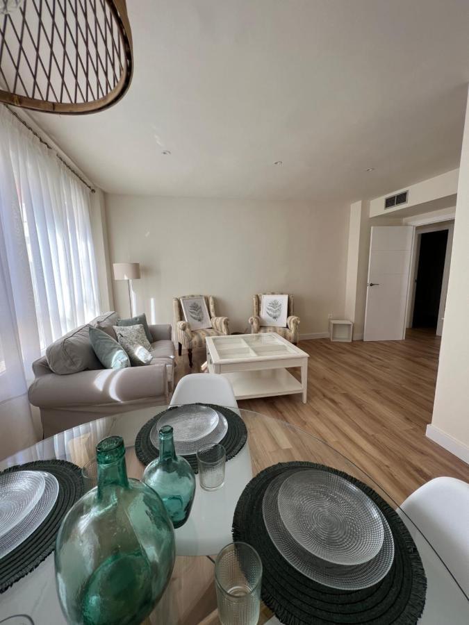 Apartamento Corboba Centro กอร์โดบา ภายนอก รูปภาพ